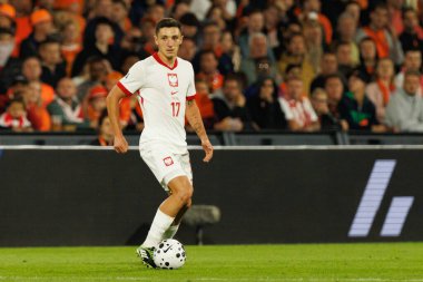Bartosz Slisz, Hollanda ve Polonya milli takımları arasında oynanan Dünya Kupası 2026 Avrupa ön eleme maçında görüldü (Maciej Rogowski / Ball Raw Images)