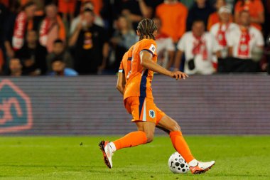 Xavi Simons, Hollanda ve Polonya milli takımları arasında oynanan 2026 Dünya Kupası ön eleme maçında görüldü (Maciej Rogowski / Ball Raw Images)