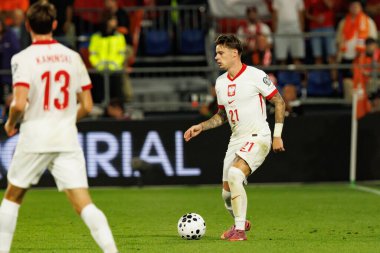 Nicola Zalewski, Hollanda ve Polonya milli takımları arasında oynanan Dünya Kupası 2026 Avrupa ön eleme maçında görüldü (Maciej Rogowski / Ball Raw Images)