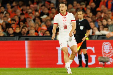 Piotr Zielinski, Hollanda ve Polonya milli takımları arasında oynanan Dünya Kupası 2026 Avrupa ön eleme maçında görüldü (Maciej Rogowski / Ball Raw Images)