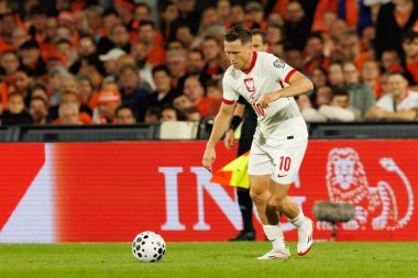 Piotr Zielinski, Hollanda ve Polonya milli takımları arasında oynanan Dünya Kupası 2026 Avrupa ön eleme maçında görüldü (Maciej Rogowski / Ball Raw Images)