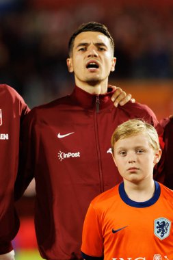 Jakub Kiwior, Hollanda ve Polonya milli takımları arasında oynanan 2026 Dünya Kupası ön eleme maçında görüldü (Maciej Rogowski / Ball Raw Images)