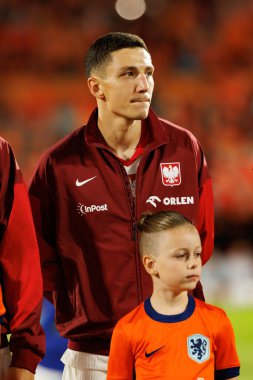 Bartosz Slisz, Hollanda ve Polonya milli takımları arasında oynanan Dünya Kupası 2026 Avrupa ön eleme maçında görüldü (Maciej Rogowski / Ball Raw Images)