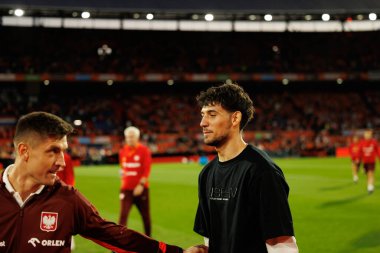 Krzysztof Piatek ve Jakub Moder, Hollanda ve Polonya milli takımları arasında oynanan Dünya Kupası 2026 Avrupa ön eleme maçında görüldü (Maciej Rogowski / Ball Raw Images)