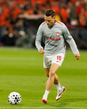 Piotr Zielinski, Hollanda ve Polonya milli takımları arasında oynanan Dünya Kupası 2026 Avrupa ön eleme maçında görüldü (Maciej Rogowski / Ball Raw Images)