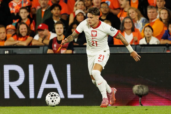 Nicola Zalewski, Hollanda ve Polonya milli takımları arasında oynanan Dünya Kupası 2026 Avrupa ön eleme maçında görüldü (Maciej Rogowski / Ball Raw Images)