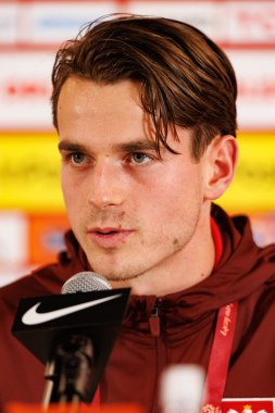 Chorzow, Polonya. 6 Eylül 2025; Jakub Kaminski, Finlandiya ile oynanan 2026 Dünya Kupası eleme maçından önce Polonya Milli Futbol Takımı 'nın Resmi Basın Konferansı ve antrenmanı sırasında görüldü. Maciej Rogowski / Alamy Canlı Haberleri