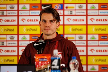 Chorzow, Polonya. 6 Eylül 2025; Jakub Kaminski, Finlandiya ile oynanan 2026 Dünya Kupası eleme maçından önce Polonya Milli Futbol Takımı 'nın Resmi Basın Konferansı ve antrenmanı sırasında görüldü. Maciej Rogowski / Alamy Canlı Haberleri
