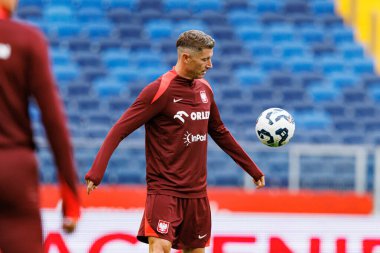 Robert Lewandowski, Polonya Milli Futbol Takımı 'nın 2026 Dünya Kupası öncesinde Finlandiya' ya karşı düzenlediği Resmi Basın Konferansı ve antrenmanı sırasında görüldü (Maciej Rogowski / Ball Raw Images)