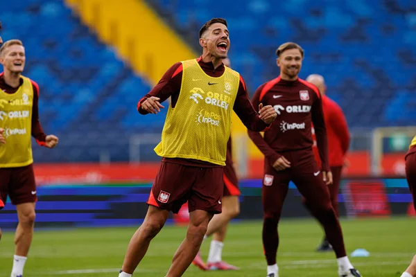 Jan Bednarek, Polonya Milli Futbol Takımı 'nın 2026 Dünya Kupası öncesinde Finlandiya' ya karşı düzenlediği Resmi Basın Konferansı ve antrenmanı sırasında görüldü (Maciej Rogowski / Ball Raw Images)