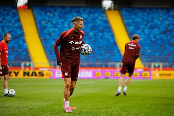 Robert Lewandowski, Polonya Milli Futbol Takımı 'nın 2026 Dünya Kupası öncesinde Finlandiya' ya karşı düzenlediği Resmi Basın Konferansı ve antrenmanı sırasında görüldü (Maciej Rogowski / Ball Raw Images)