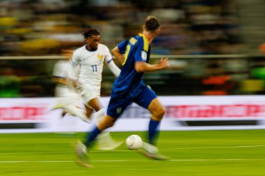 Ukrayna ve Fransa milli takımları (Maciej Rogowski / Ball Raw Images) arasındaki Dünya Kupası 2026 Avrupa ön eleme maçında Michael Olise izledi)