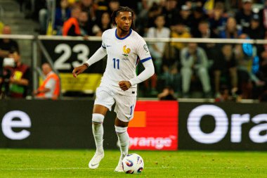 Ukrayna ve Fransa milli takımları (Maciej Rogowski / Ball Raw Images) arasındaki Dünya Kupası 2026 Avrupa ön eleme maçında Michael Olise izledi)