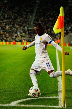 Ukrayna ve Fransa milli takımları (Maciej Rogowski / Ball Raw Images) arasındaki Dünya Kupası 2026 Avrupa ön eleme maçında Michael Olise izledi)