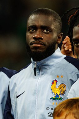 Dayot Upamecano, Ukrayna ve Fransa milli takımları arasında oynanan 2026 Dünya Kupası ön eleme maçında görüldü (Maciej Rogowski / Ball Raw Images)