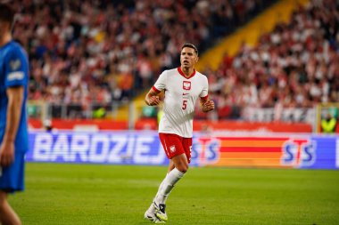 Jan Bednarek, Polonya ve Finlandiya milli takımları arasında oynanan 2026 Dünya Kupası ön eleme maçında görüldü (Maciej Rogowski / Ball Raw Images)