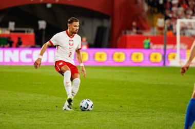 Matty Cash, Polonya ve Finlandiya milli takımları arasında oynanan Dünya Kupası 2026 Avrupa ön eleme maçında görüldü (Maciej Rogowski / Ball Raw Images)