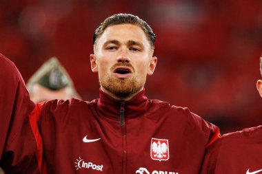 Matty Cash, Polonya ve Finlandiya milli takımları arasında oynanan Dünya Kupası 2026 Avrupa ön eleme maçında görüldü (Maciej Rogowski / Ball Raw Images)