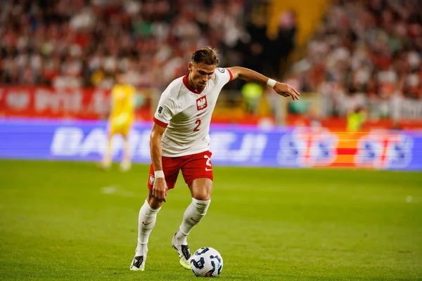 Matty Cash, Polonya ve Finlandiya milli takımları arasında oynanan Dünya Kupası 2026 Avrupa ön eleme maçında görüldü (Maciej Rogowski / Ball Raw Images)