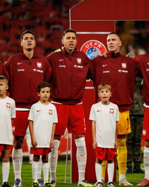 Jakub Kiwior, Jan Bednarek ve Lukasz Skorupski, 2026 Dünya Kupası Avrupa ön eleme maçında Polonya ve Finlandiya milli takımları arasında görüldü (Maciej Rogowski / Ball Raw Images)