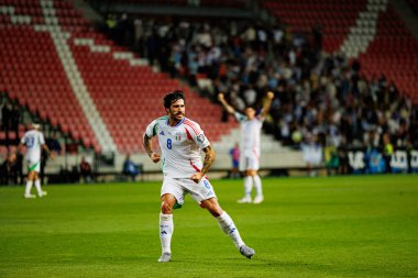 Sandro Tonali, Dünya Kupası 2026 Avrupa eleme maçında İsrail ve İtalya milli takımları arasında attığı golün ardından kutlama yaparken görüldü (Maciej Rogowski / Ball Raw Images)