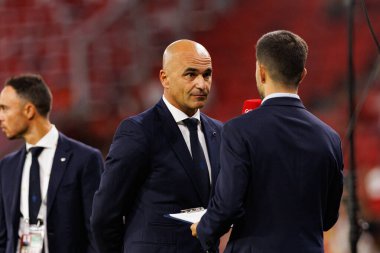 Roberto Martinez seen  during World Cup 2026 European qualification game between national teams of Hungary and Poland (Maciej Rogowski/ Ball Raw Images)