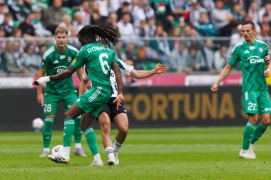  Romario Baro, Rafal Wolski and others seen during PKO BP Ekstraklasa 25 26 game between teams of Legia Warszawa and Radomiak Radom at Wojska Polskiego Stadium (Maciej Rogowski/Ball Raw Images)