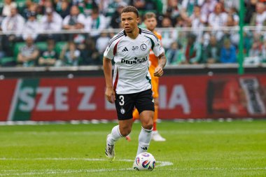 Steve Kapuadi seen during PKO BP Ekstraklasa 25 26 game between teams of Legia Warszawa and Radomiak Radom at Wojska Polskiego Stadium (Maciej Rogowski/Ball Raw Images)