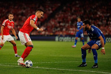 Franjo Ivanovic and Elvin Jafarguliyev seen during Champions League 25 26 league phase game between SL Benfica and Qarabag FK (Maciej Rogowski/ Ball Raw Images)
