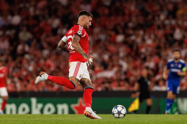 Nicolas Otamendi seen during Champions League 25 26 league phase game between SL Benfica and Qarabag FK (Maciej Rogowski/ Ball Raw Images)