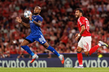 Kevin Medina and Vangelis Pavlidis seen during Champions League 25 26 league phase game between SL Benfica and Qarabag FK (Maciej Rogowski/ Ball Raw Images)