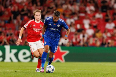 Andreas Schjelderup and Camilo Duran seen during Champions League 25 26 league phase game between SL Benfica and Qarabag FK (Maciej Rogowski/ Ball Raw Images)