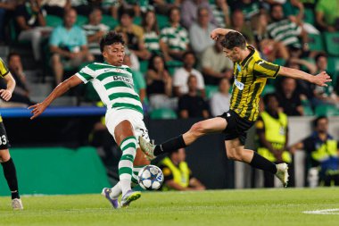 Alisson Santos and Jorginho seen during Champions League 25 26 league phase game between Sporting CP and FC Kairat Almaty (Maciej Rogowski/ Ball Raw Images)