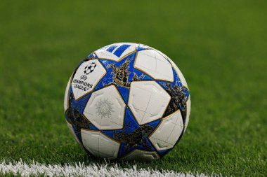 Official ball seen during Champions League 25 26 league phase game between Sporting CP and FC Kairat Almaty (Maciej Rogowski/ Ball Raw Images)