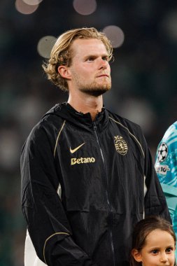 Morten Hjulmand seen during Champions League 25 26 league phase game between Sporting CP and FC Kairat Almaty (Maciej Rogowski/ Ball Raw Images)