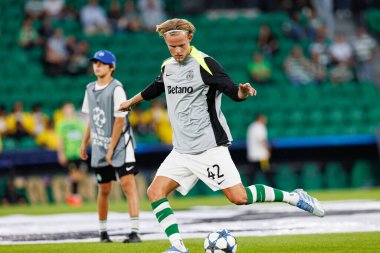 Morten Hjulmand seen during Champions League 25 26 league phase game between Sporting CP and FC Kairat Almaty (Maciej Rogowski/ Ball Raw Images)
