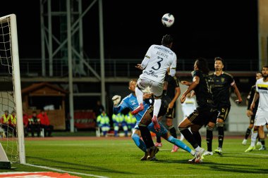 Leo Realpe seen scoring goal during Liga Portugal game between teams of Casa Pia and FC Famalicao at Estadio Municipal Rio Maior (Maciej Rogowski/Ball Raw Images)