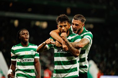 Luis Suarez and Zeno Debast seen celebrating after goal during Liga Portugal game between teams of Sporting CP and Moreirense FC at Estadio Jose Alvalade (Maciej Rogowski/Ball Raw Images) 