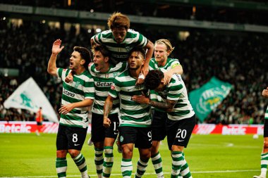 Players of Sporting   seen celebrating after goal from Luis Suarez during Liga Portugal game between teams of Sporting CP and Moreirense FC at Estadio Jose Alvalade (Maciej Rogowski/Ball Raw Images)