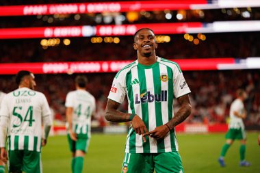 Andre Luiz seen celebrating after scoring goal during Liga Portugal game between SL Benfica and Rio Ave FC (Ball Raw Images/ Maciej Rogowski)
