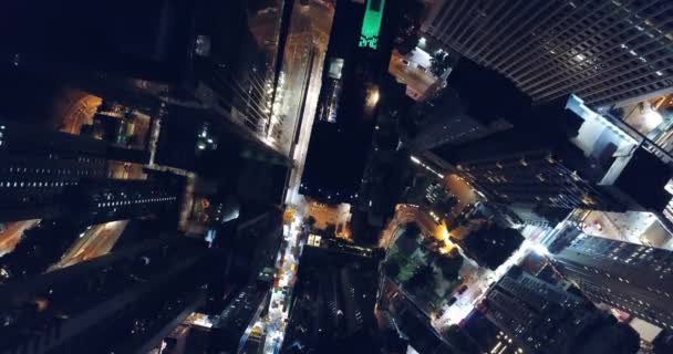 AEREALE. Hong Kong paesaggio urbano durante la notte — Video Stock
