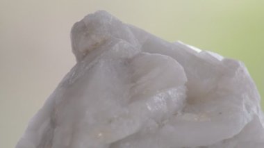Doğal kuvars semigem jeode kristalleri jeolojik mineral