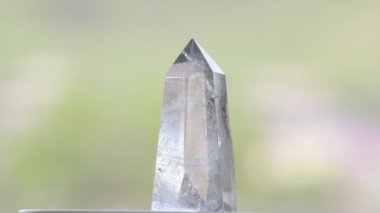 Tourmaline dahil ile açık kuvars