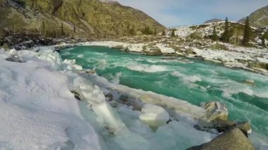 Altay Nehri Katun kış buz