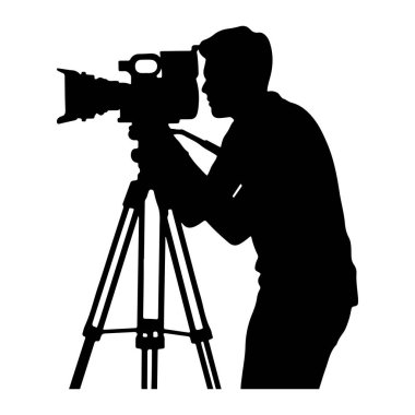 Siyah bir siluet, tripoda monte edilmiş profesyonel bir kamera tutuyor. Kişi kameranın görüş açısına bakıyor, çekim ya da kayıt sürecindeymiş gibi görünüyor. Arka plan beyaz, bir sta oluşturur