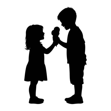 Genç bir çocukla kızın siyah bir silueti karşı karşıya duruyor ve dondurma külahını paylaşıyor. Soldaki kız bir elbise giyiyor ve uzun saçlı. Sağdaki çocuk şort ve tişört giyer. Elleri dondurmacıya dolanmış.