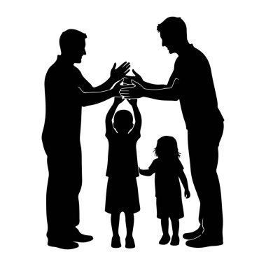 Siyah bir siluet iki yetişkin ve iki çocuğu kutlama pozunda resmediyor. Yetişkinler her iki tarafta, elleri yukarıda birbirlerine dönük bir şekilde çocukların kafalarının üstünde beşlik bir jest yapıyorlar. Çocuklar merkezde konuşlandılar., 