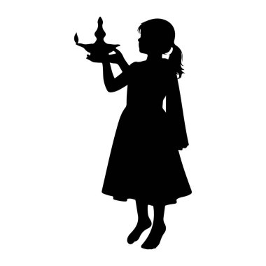 Genç bir kızın siyah silueti beyaz bir arka planda duruyor. Uzun, dalgalı bir elbise giyiyor ve saçları at kuyruğu şeklinde geri çekiliyor. Kızın elinde, diya olarak bilinen süslü bir gaz lambası var. Lambadan bir alev yanıp sönüyor.