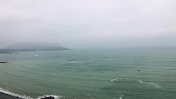 Дневная Съемка Над Океаном Перу — стоковое видео