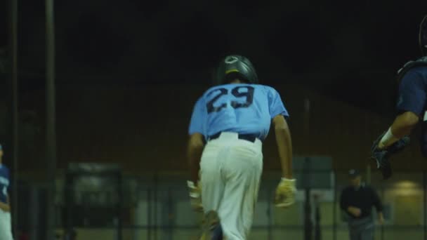 Ağır Çekim Ilk Bankası Akşam Bir Beyzbol Oyun Sırasında Sürahi — Stok video